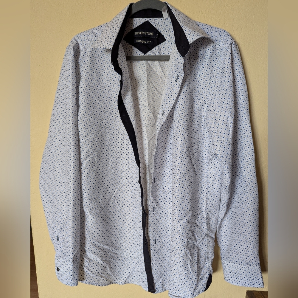 J210, Silverstone Men's White Patterned Casual Shirt Modern Fit